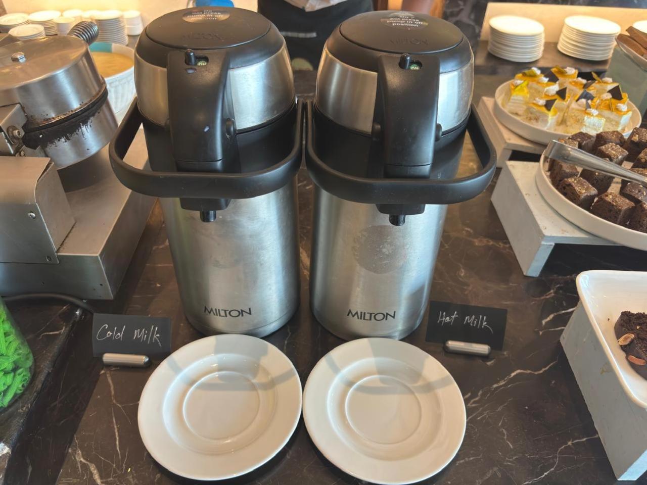 Fairfield By Marriott Indore Luaran gambar
